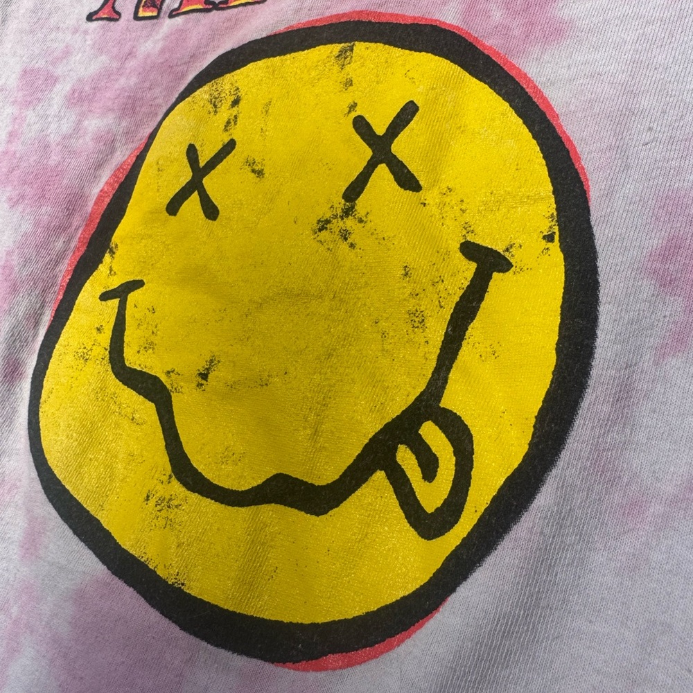 NIRVANA adults pink tie-dye graphic t-shirt with smiley face logo, unisex small - Picture 6 of 11